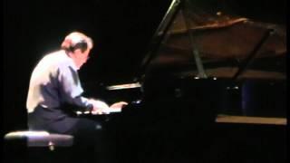 Andrei Gavrilov plays some Chopin nocturnes live