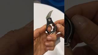 Tiny karambit knife!