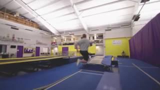 merry gymnasticals – a single shot through this gym with a Ronin