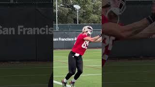 George Kittle working on his hands at 49ers minicamp