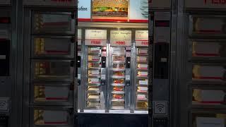 #shorts Visiting Utrecht - Part 2: FEBO Kroket