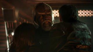 Worf Saves Riker And Troi - Star Trek Picard S03E08