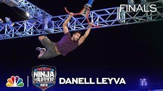 Olympic Gymnast Makes an Unreal Save in Stage 1! - American Ninja Warrior Vegas Finals 2019