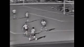 GARRINCHA vs Czechoslovakia (1962 World Cup Final)