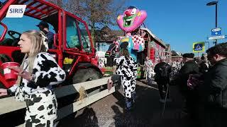 Optocht van carnavalsvereniging De Klot in Asten