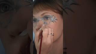 avant-garde silver and black makeup #creativemakeup #artmakeup #silvermakeup