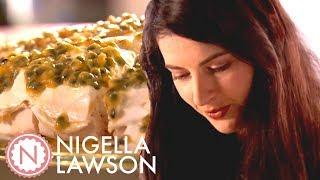 Nigella Lawson’s Passion Fruit Pavlova | Nigella Bites