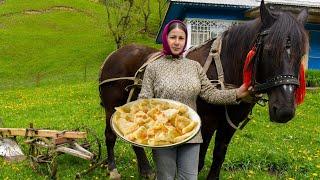 Life Away from Civilization: Traditional Mountain Lunch by Maria