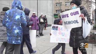 East Harlem parents protest Catholic school closures