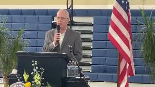 Video: Brad Smith of Phoenix speaks during his father Ira C. Smith's celebration of life at Napa