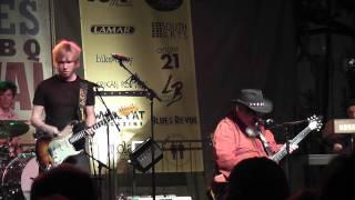 Kenny Wayne Shepherd and Bryan Lee - How Many More Years (Crescent City Blues & BBQ Fest 2011)