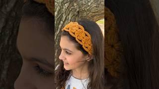 Tiara de crochê flor Giovanna, facil, rapida e economica/ Faixa de cabelo de croche/Crochet headband