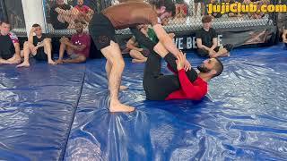 Powerful Guard Retention Details & Bear Trap Finish - Coach Zahabi - Tristar Gym
