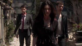 The Originals 1x22 Klaus, Hayley & Elijah go to save the baby