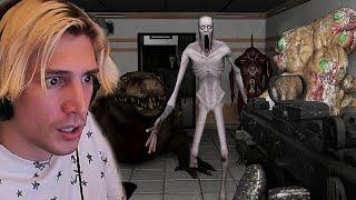 xQc Plays SCP: Secret Laboratory with Friends!