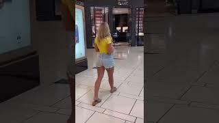 Held the door for you️ #elevator #blonde
