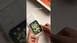 Mini painting for a phone case.. easy painting of grass..  Floral patch painting