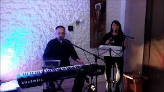 You Are The One That I Want - Exew Duo Live Acustic