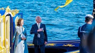 King Carl Gustaf and Queen Silvia of Sweden at anniversary dinner