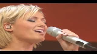 Helene Fischer - König Der Herzen (Live aus der O2 World Berlin 2010)