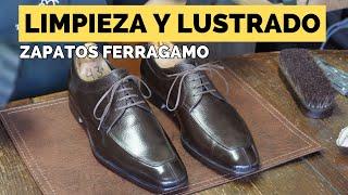 Limpieza y lustrado de un par de zapatos Ferragamo con productos Saphir y Tarrago