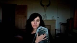 PJ Harvey- The Words That Maketh Murder
