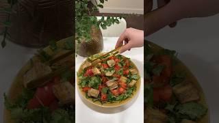 салата с хрустящими баклажанами  и соусом сладким чили  #рецепты #салатсбаклажанами #баклажан