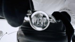 Innovative Craftsmanship | Versace Mercury | Versace​