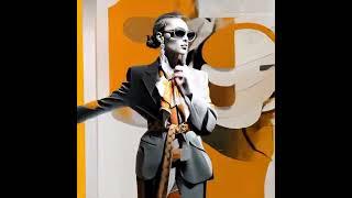 Gucci inspired AI Fashion Keyframe Short