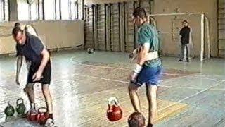 Kettlebell Fail: Lifter screams and throws his kettlebells to the judge!!!