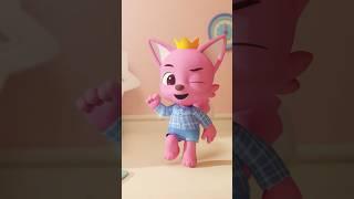 Pinkfong Dances to 'Sweet Dreams' ️