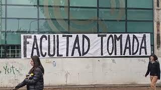 Toma de la Facultad de Ciencias de la Comunicación en la UNC