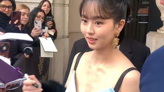 250301 Kim So Hyun 김소현 signing for fans after Dolce & Gabbana show in Milan, March 1 2025