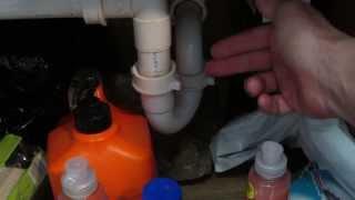 HOW TO: CAP STUCK IN KITCHEN SINK DRAIN