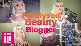 The Beauty Blogger With Spinal Muscular Atrophy Inspiring Others With Her Tips | Living Differently