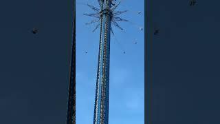 Absolute madness - Orlando Starflyer - 450ft up in a swing chair!