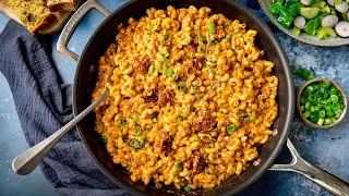 Creamy Mac Meets Spicy Buffalo Chicken – You Need This In Your Life!