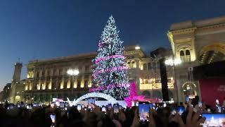 Accensione dell'Albero di Natale 2022 di Piazza Duomo Milano