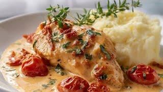 The ABSOLUTE PERFECT Juicy Chicken Breast in Creamy Garlic Sauce!