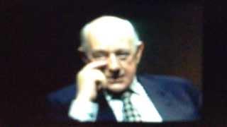 ALEC GUINNESS - 1977 FIRST STAR WARS INTERVIEW - MICHAEL PARKINSON BBC TV