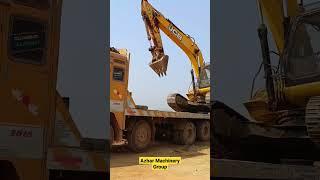 Loading JCB excavator on trailer | JCB | Excavator | #excavator #jcb #machine #truck #trailer #cat