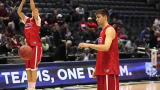 American center shoots free throws one-handed