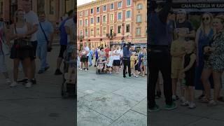 Man with talented magic tricks in Poland Old town #magic #oldtown #magictrend