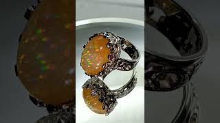 Кольцо с опалом.Тел.Ватцап:+79117047793