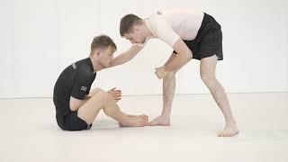 Knee Cut Pass - Nathan Kay