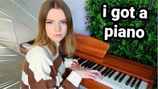 I got a new piano (unboxing)