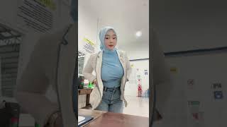 Cewek tiktok jilbob sexy hot #jilbab #cantik #cewekcantik #tobrut #gede #pemersatubangsaviral