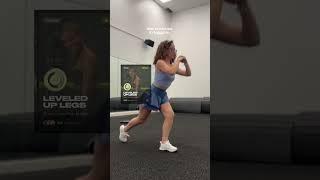 letting tiktok pick my songs is such a vibe 🫡 #earlymorningroutine | Fitness App Connects