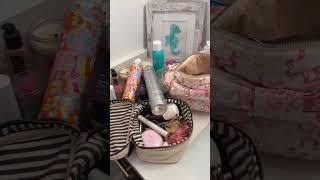 Wait until you see all the beauty products she packed 🫶 #makeup #packing #cheer #teen #preppy