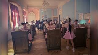 Melanie Martinez K-12 behind the scenes